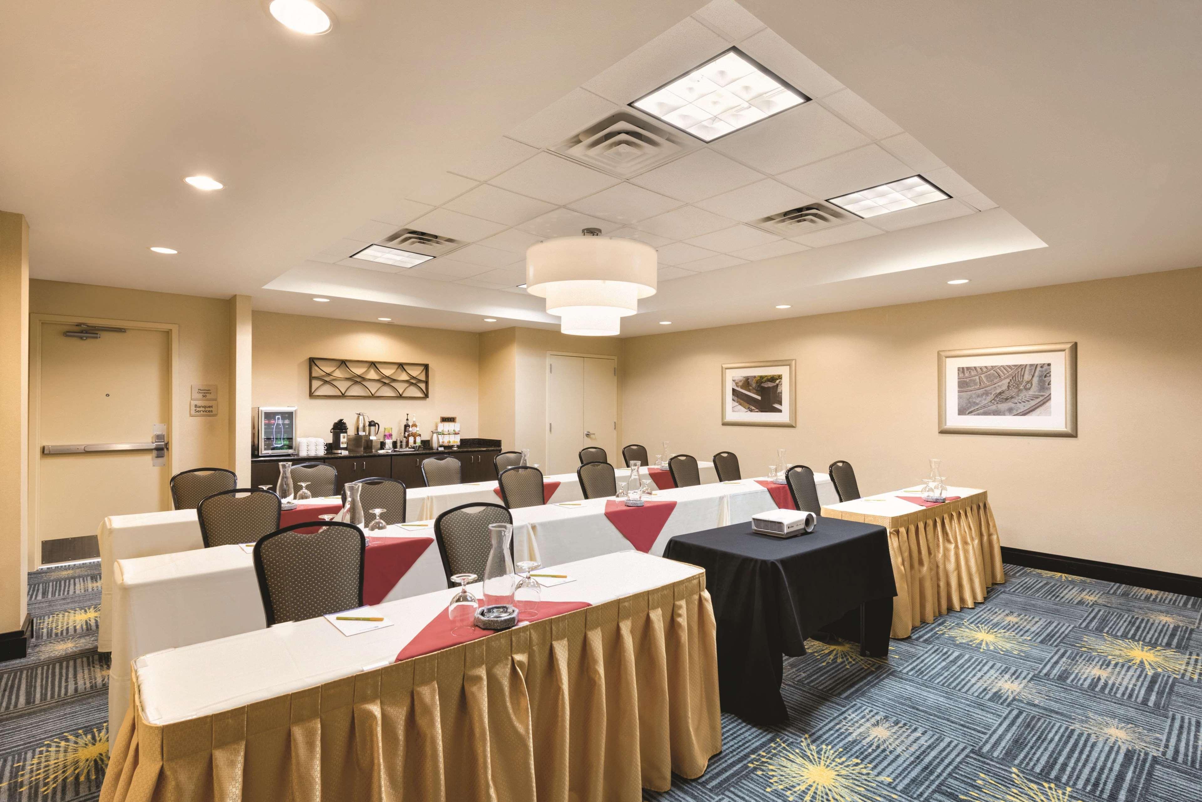 Hilton Garden Inn Fargo Eksteriør billede